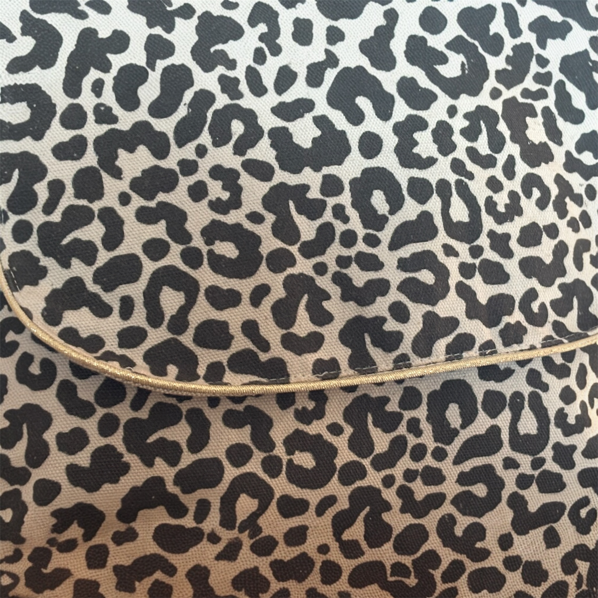 Sac besace en toile de coton léopard – création artisanale Française – Image 3
