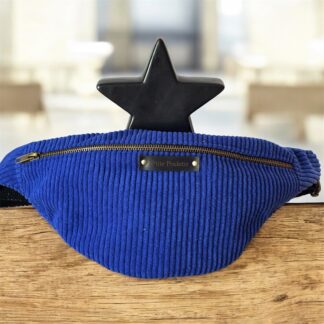 Sac banane en velours côtelé bleu roi – création artisanale française P’tite Poulette